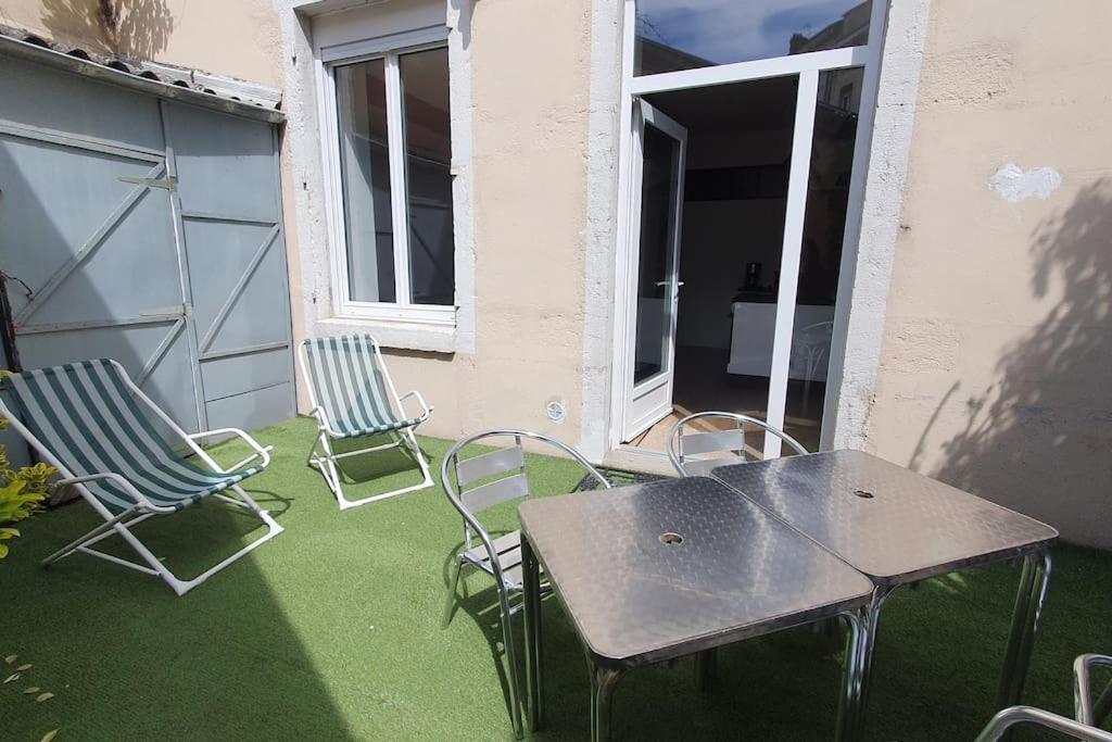 Classe 4 Etoiles - Cybele - Centre Ville 2 Chambres, Cour Privative Et Garage В'єнна Екстер'єр фото